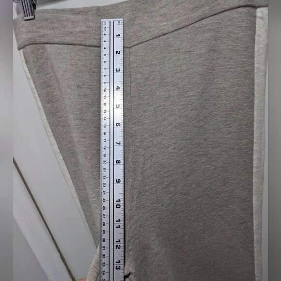 St. John | Spring/Summer Resort Wool Side Stripe Trousers - Picture 12 of 13